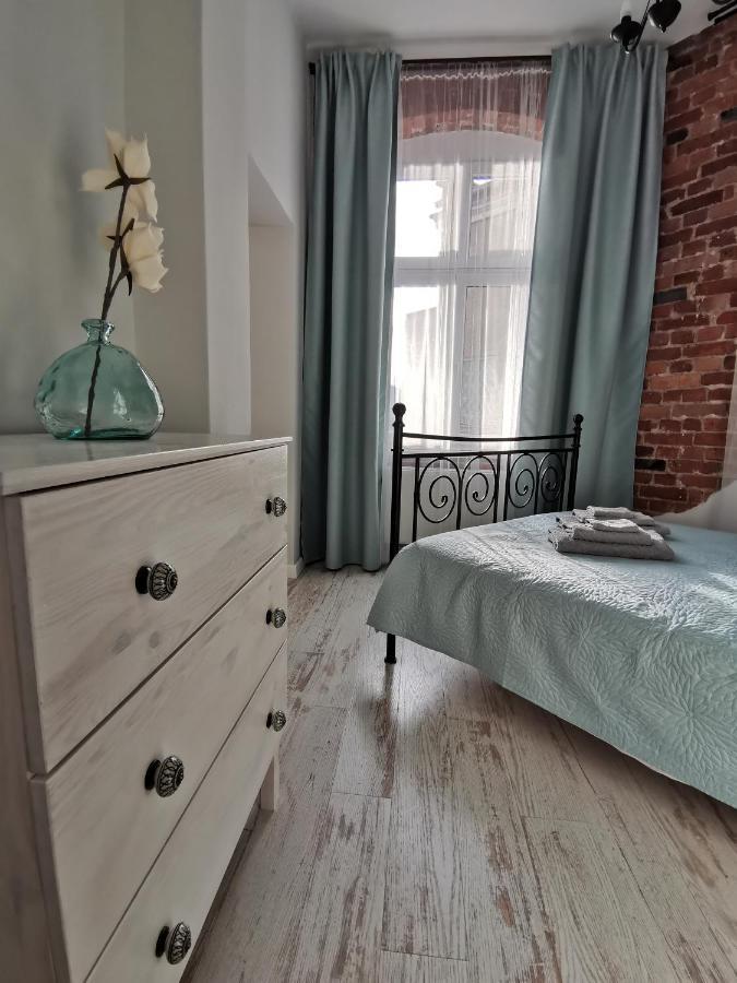 Przytulny Apartament W Centrum Kupiecka-Drzewna Zielona Gora  Ngoại thất bức ảnh
